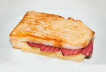 Karışık Tost Tarifi