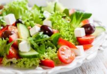 Akdeniz Salatası Tarifi