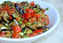 Patlıcan Salatası Tarifi