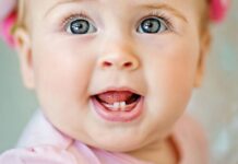 Bebeklerde Diş Temizliği
