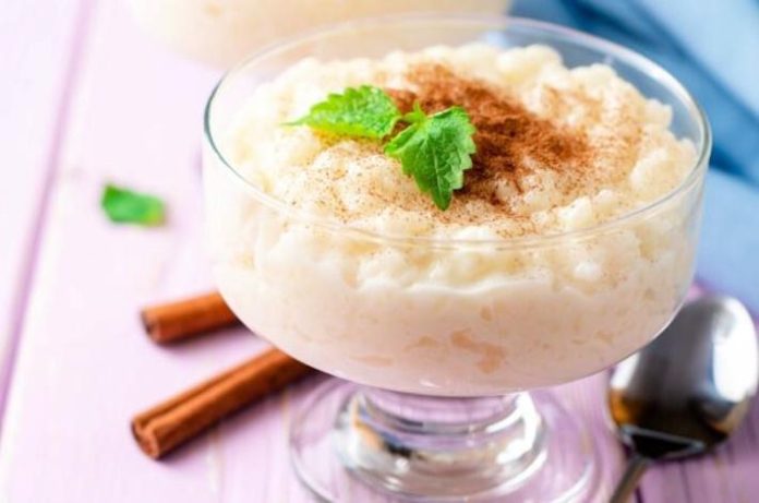 Ev Yapımı Sütlaç Tarifi