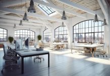 Modern Çatı Katı Ofisi