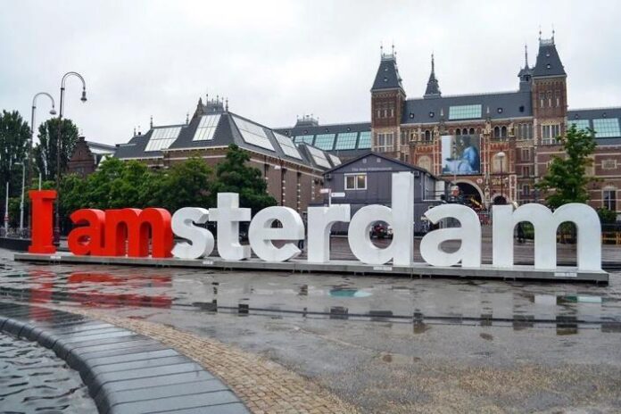 Renklerin Şehri Amsterdam