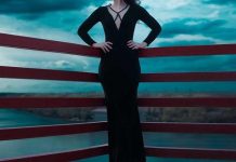 Şıklığın Sembolü Siyah Elbiseler