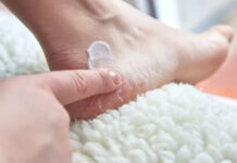 Topuk Çatlaklarına Doğal Bakım