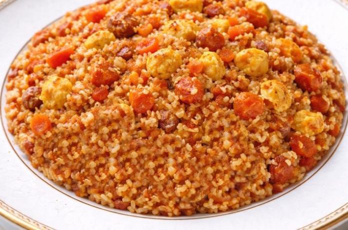 Yumurtalı Bulgur Pilavı